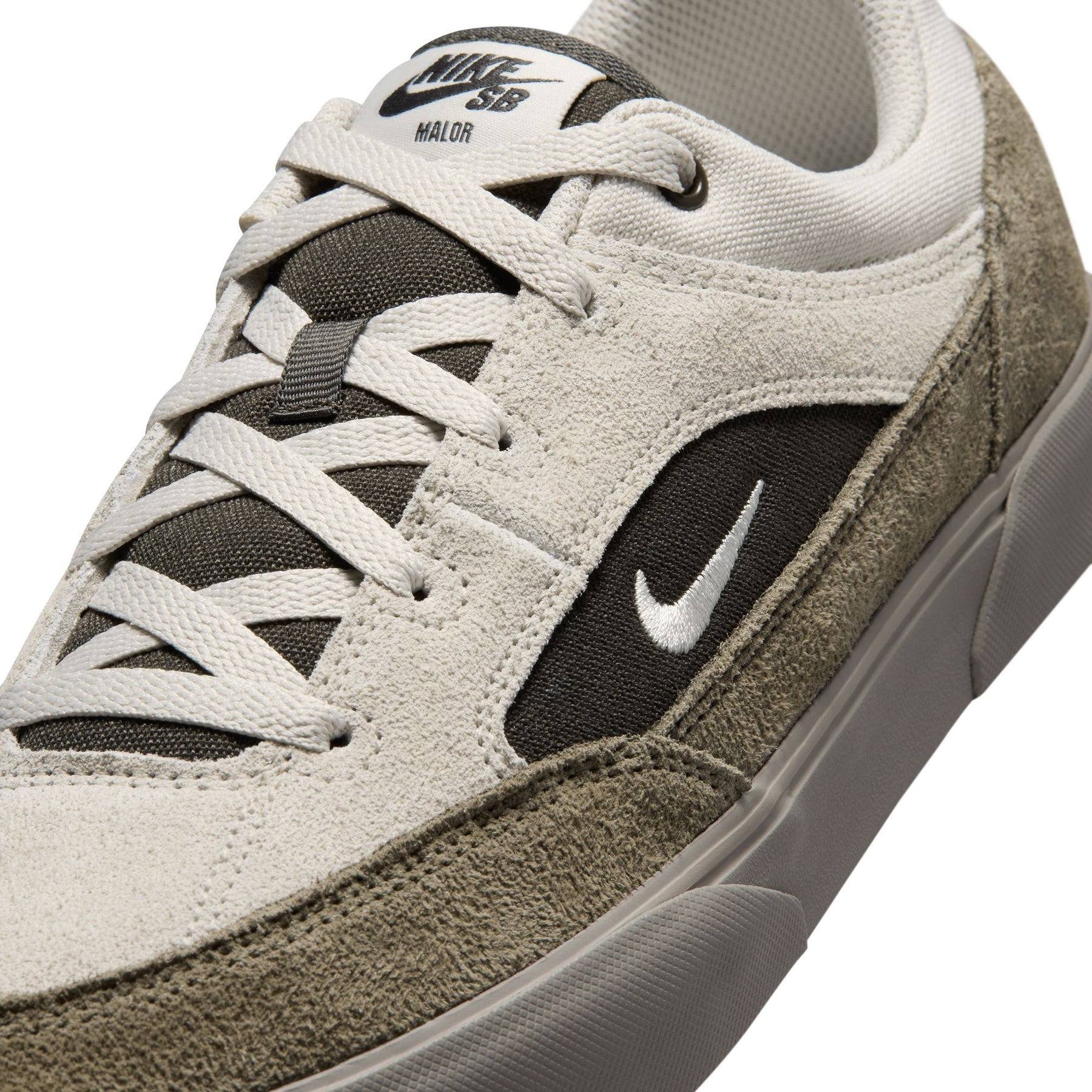 ZAPA NIKE SB MALOR FV6064-013