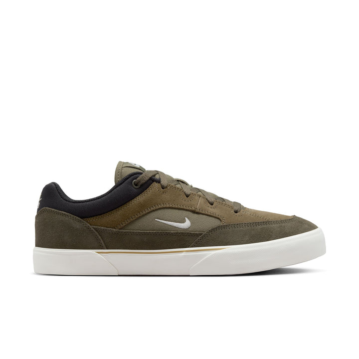 ZAPA NIKE SB MALOR 200