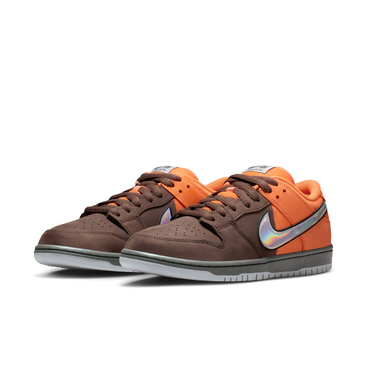 ZAPA NIKE SB DUNK LOW PRO IR1888-800