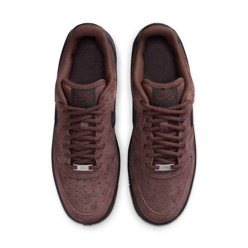 ZAPA NIKE SB AIR FORCE 1 HM8517-201