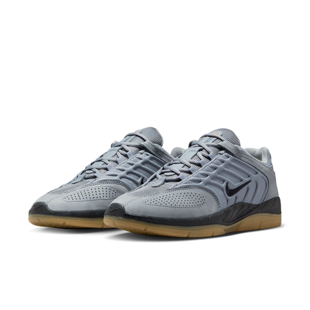 ZAPA NIKE SB VERTEBRAE ISO HJ4301-001