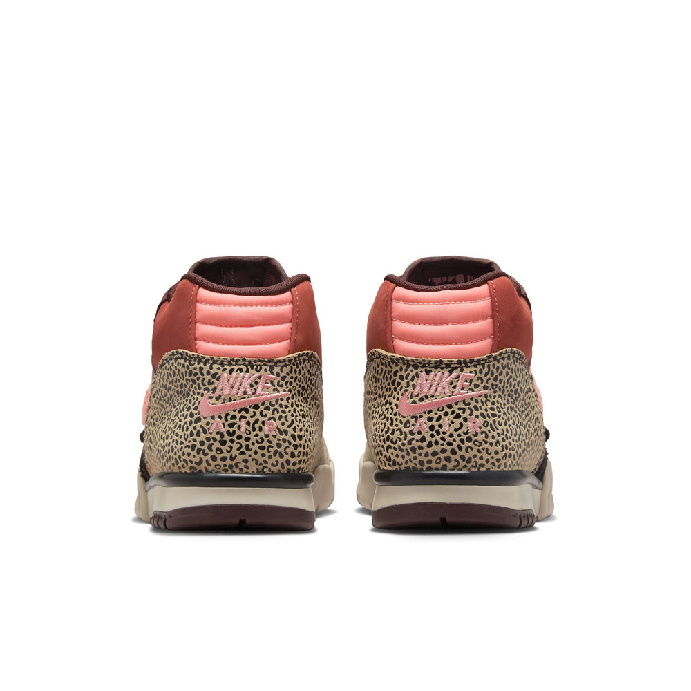 ZAPA NIKE SB AIR TRAINER 1 QS HF0501-200