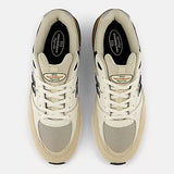 ZAPA NEW BALANCE 933 ONE