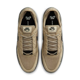 ZAPA NIKE SB PS8 200