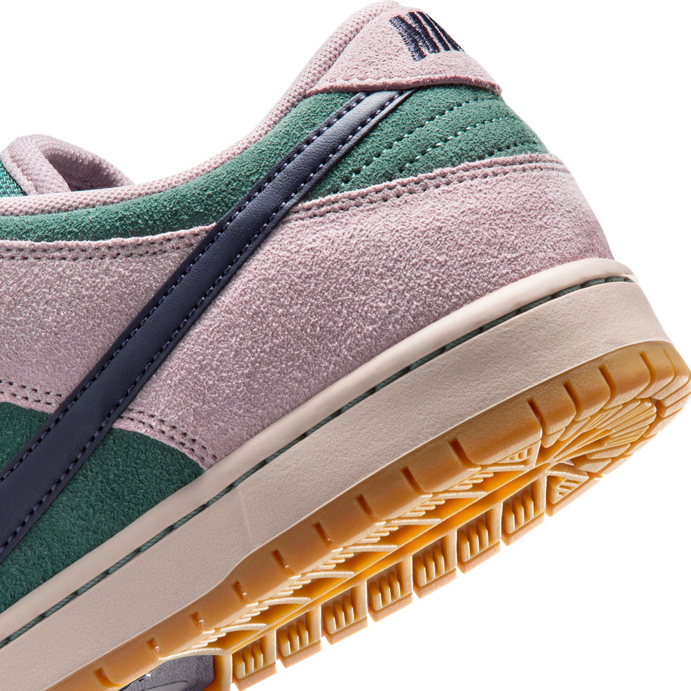 NIKE SB DUNK LOW PRO HQ1625-300