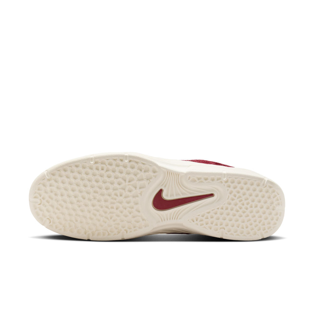 ZAPA NIKE SB VERTEBRAE 600