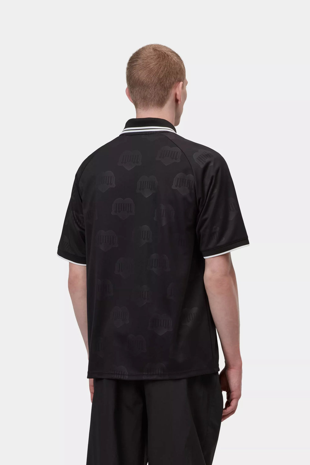 CTA CARHARTT WIP TERRACE FOOTBALL BLACK