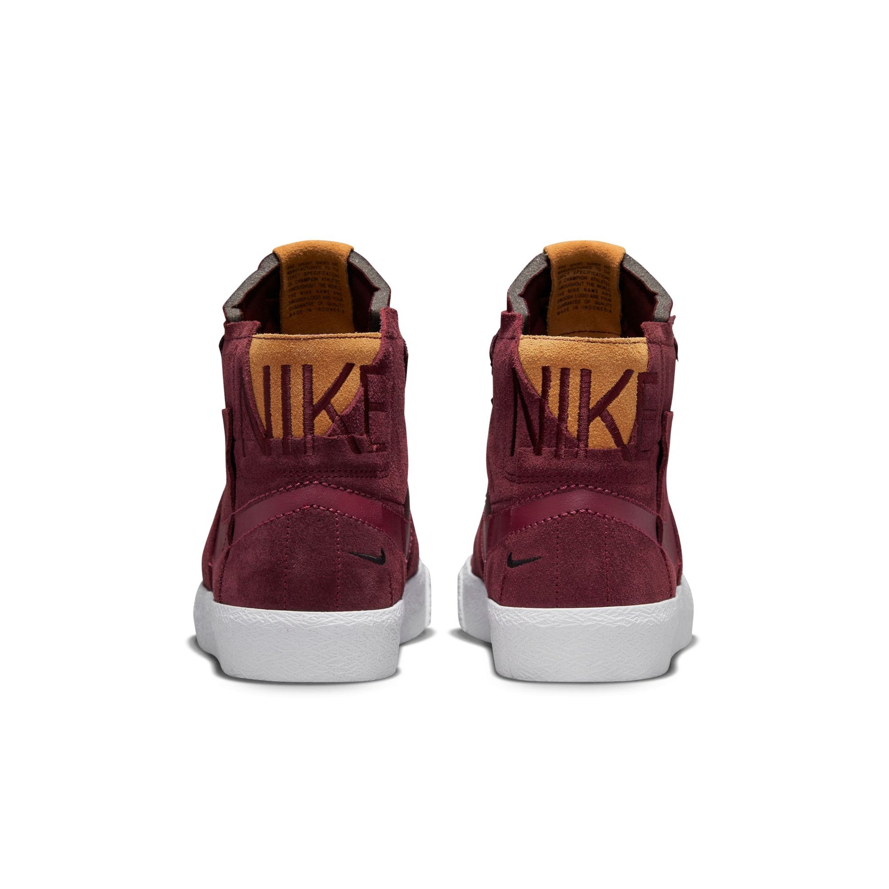 ZAPA NIKE SB BLAZER MID PRM ZINE 600