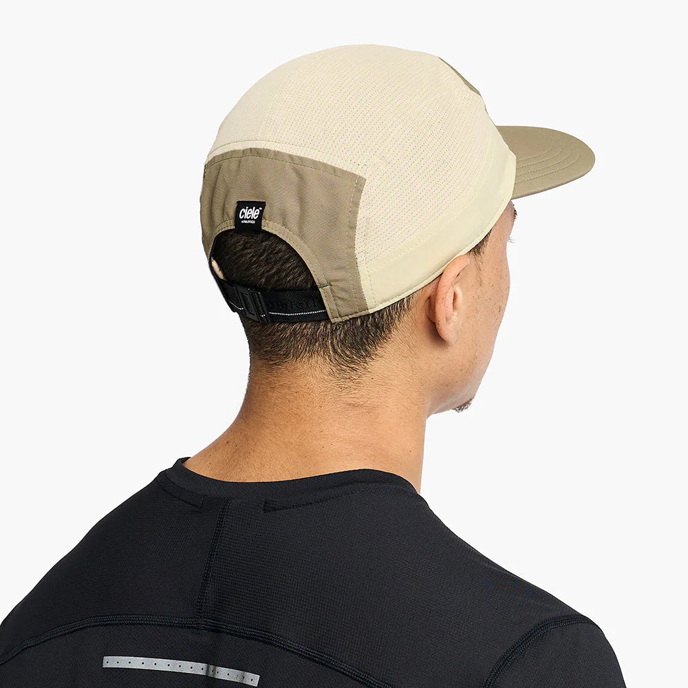 GORRA CIELE GOCAP COMP CENTURY SAFARI