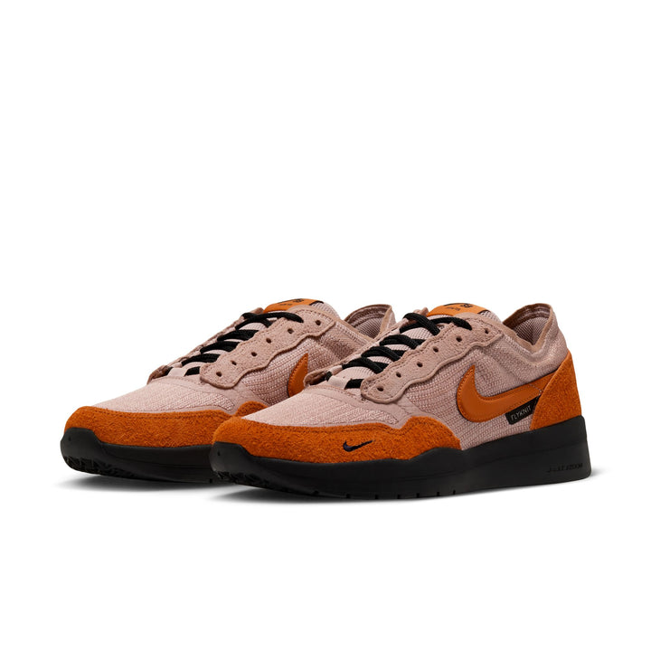 ZAPA NIKE SB PS8 FV8493-202