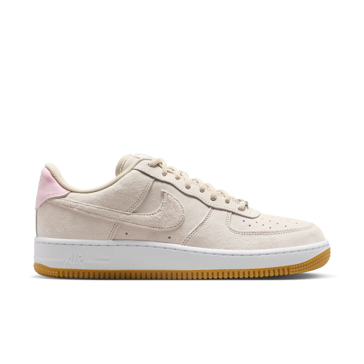 ZAPA NIKE SB AIR FORCE 1 HM8517-100