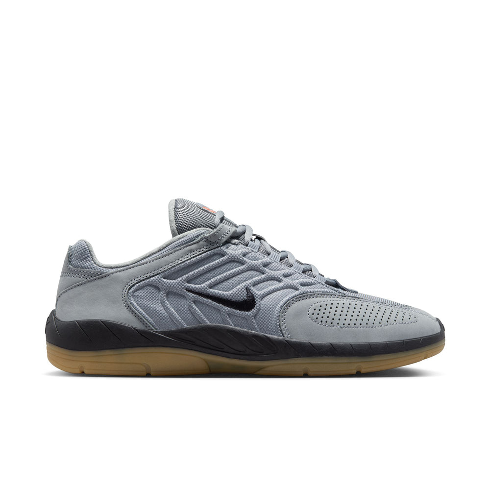ZAPA NIKE SB VERTEBRAE ISO HJ4301-001