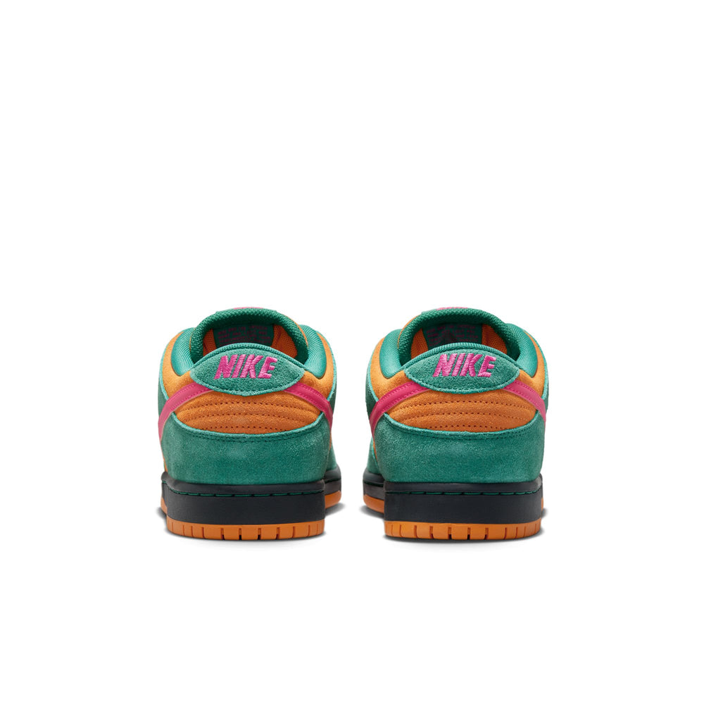 ZAPA NIKE SB DUNK LOW PRO HQ1625-301