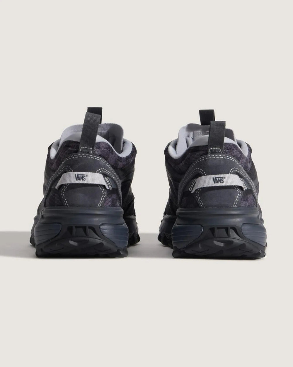 ZAPA VANS CROSSPATH XC CHARCOAL GREY