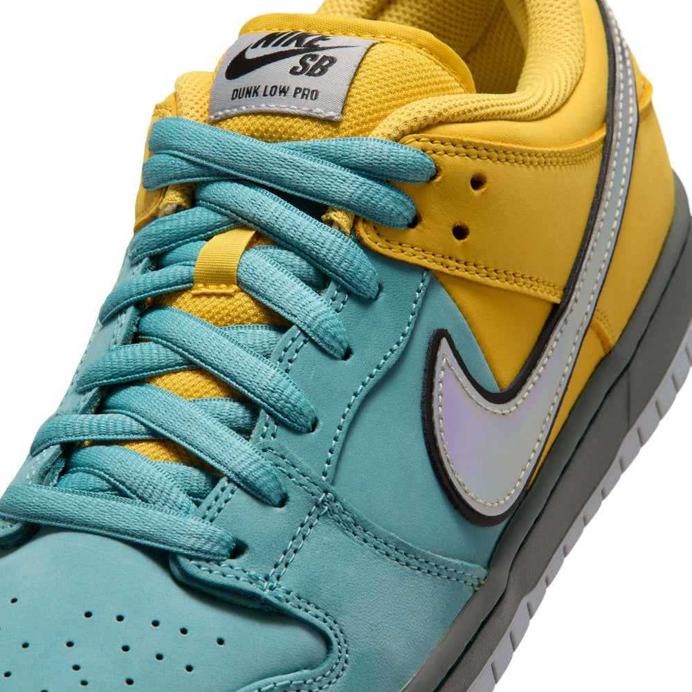 ZAPA NIKE SB DUNK LOW PRO IR1888-700