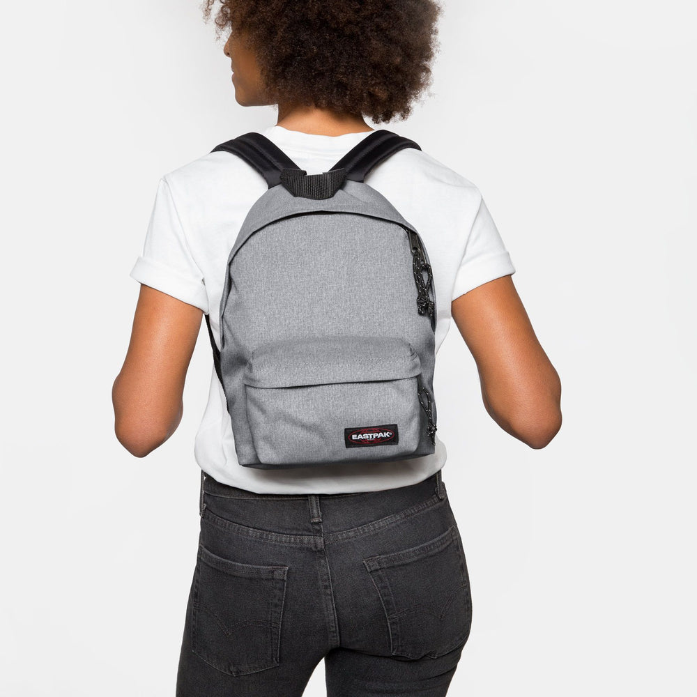 EASTPAK ORBIT SUNDAY GRAY BACKPACK