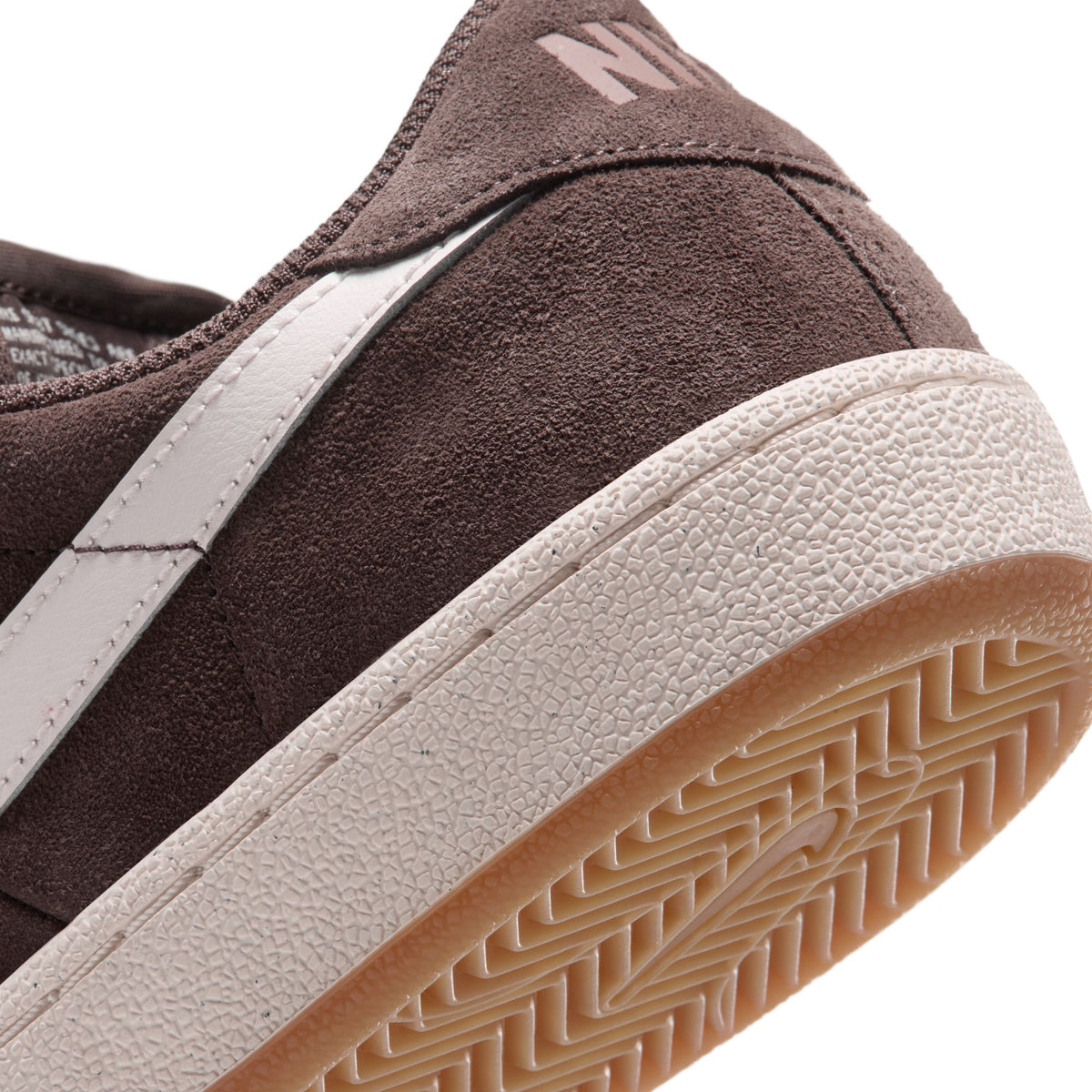 ZAPA NIKE SB TENNIS CLASSIC XL 200