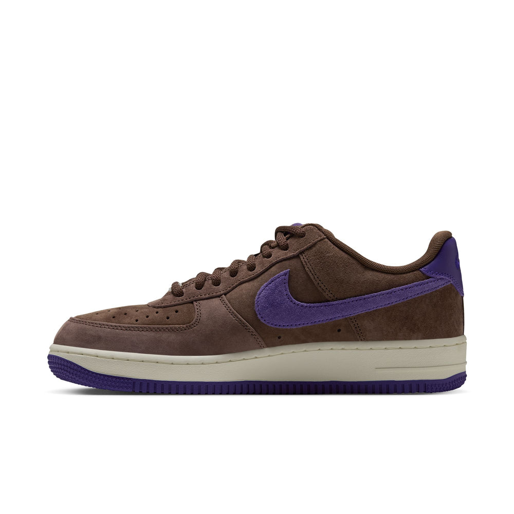 ZAPA NIKE SB AIR FORCE 1 SE IV5289-200