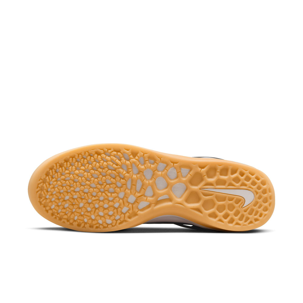 ZAPA NIKE SB NYJAH 3 001